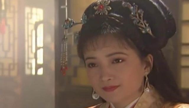 美女|水浒传中堪比李师师的美女，深受皇帝宠爱，宋江想见没见到！