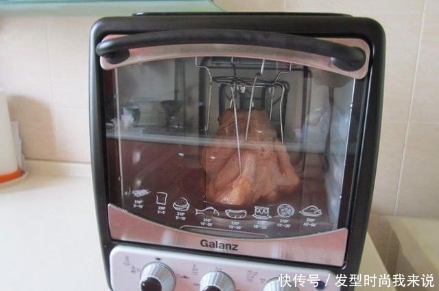 10种腌料做出吊炉烤鸡,配方及制作流程全部公开,喜欢的收藏吧!