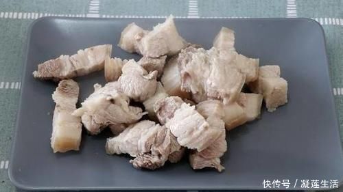 桂皮|红烧肉新做法,不用炒糖色,不用加酱油,以前吃的红烧肉都白吃了