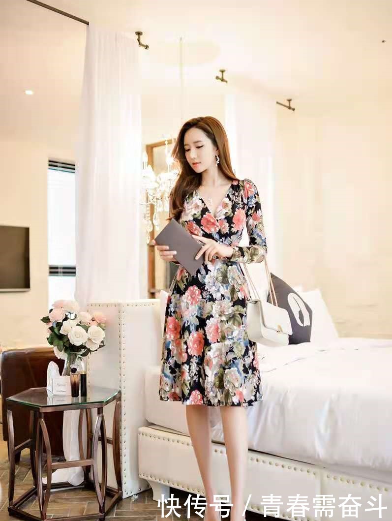  如花似玉|每日美图如花似玉、玉洁冰清