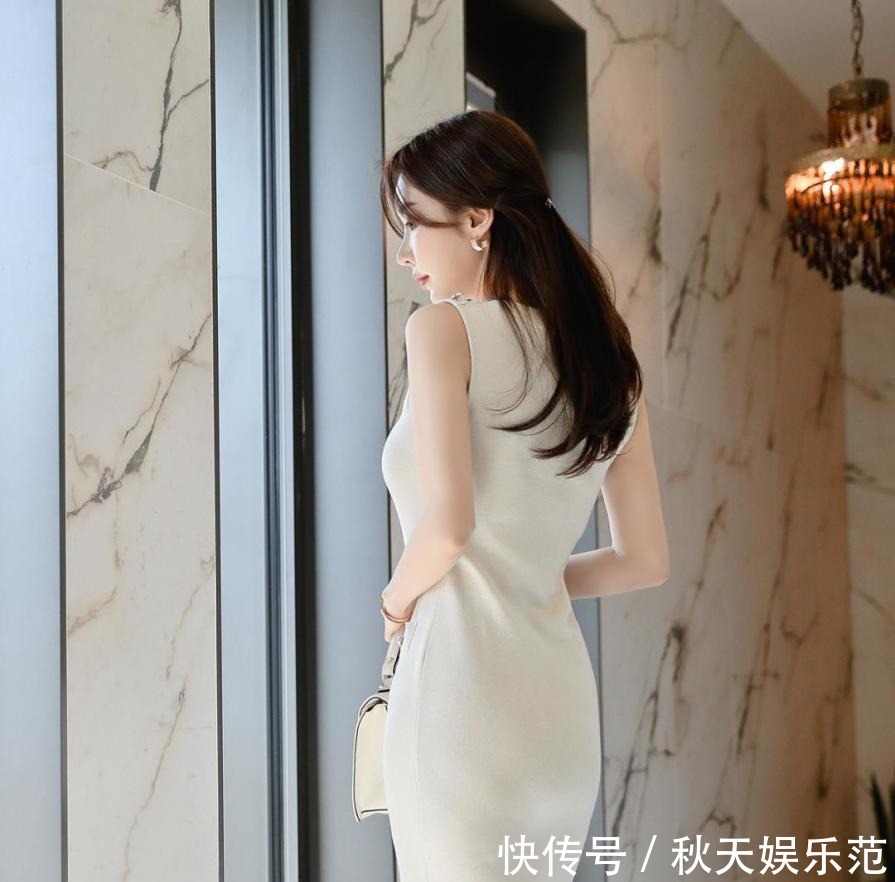 鉴赏|美女鉴赏:奶油淡白优雅文艺轻盈直筒裙