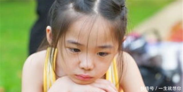 身上|孩子身上出现这5种征兆,说明内心很自卑,家长的做法很重要