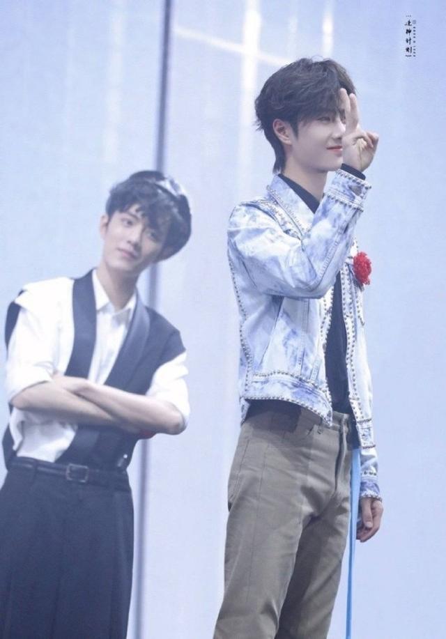 陳情令|前有肖戰(zhàn)60秒法式熱吻，后有王一博60秒喝兩瓶水，醋壇子翻的節(jié)奏