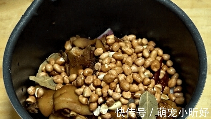 电饭煲|入秋后，少吃牛羊肉多吃它，鲜嫩入味又解馋，有条件一周吃一回