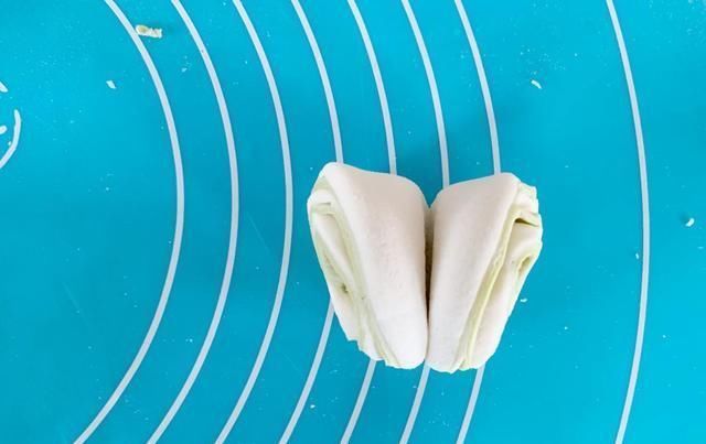 白绿|白绿双色花卷做法,详解2种面团配方,再笨也学得会