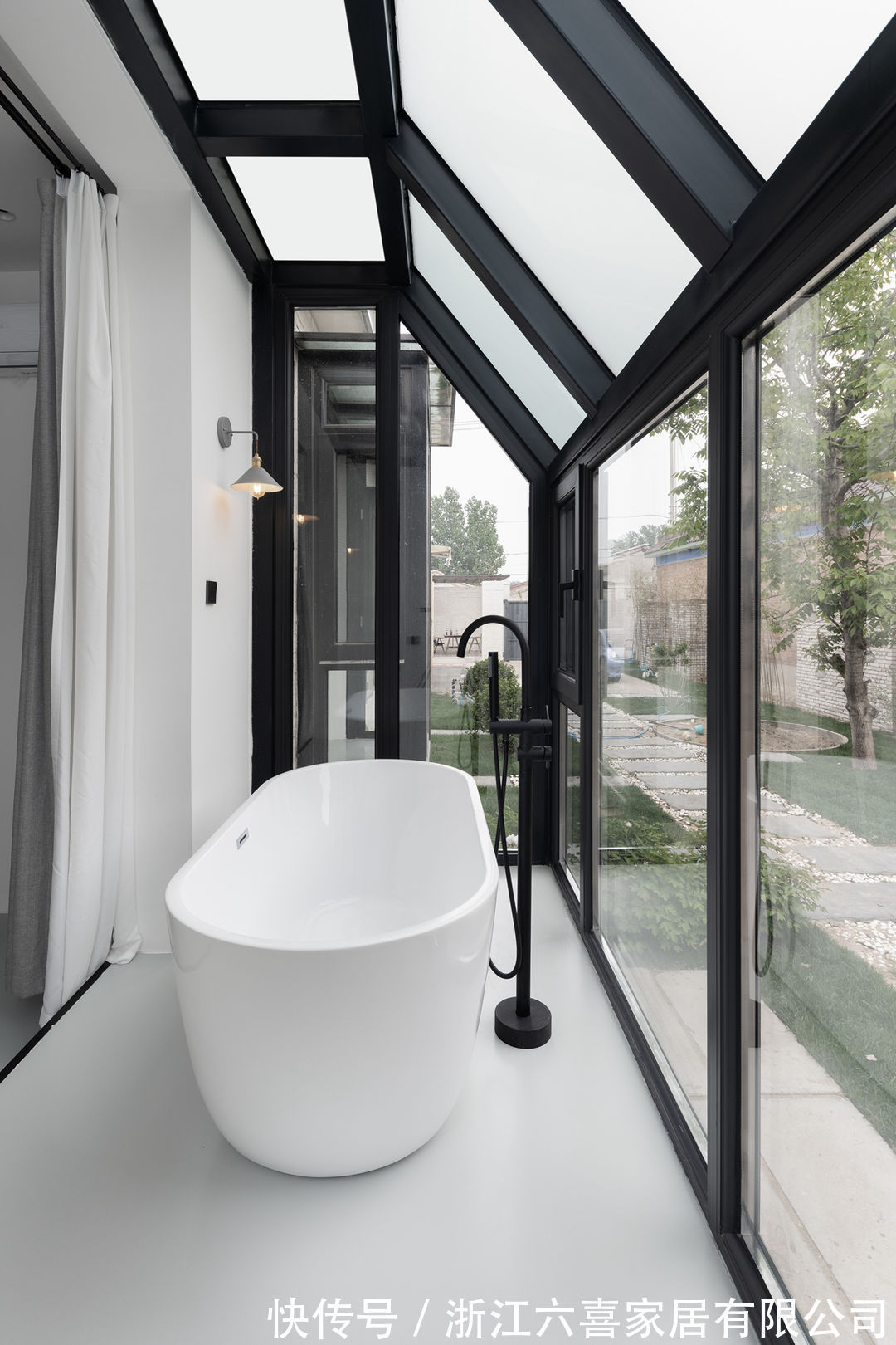 庭院|LDK一体化设计,原木色民宿小院演绎清新温柔的“梨园小筑”