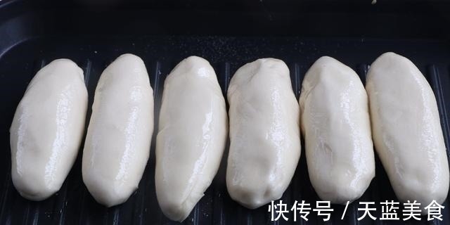 面粉别做包子，教你懒人吃法，做一次30天不用早起，天天吃都不腻