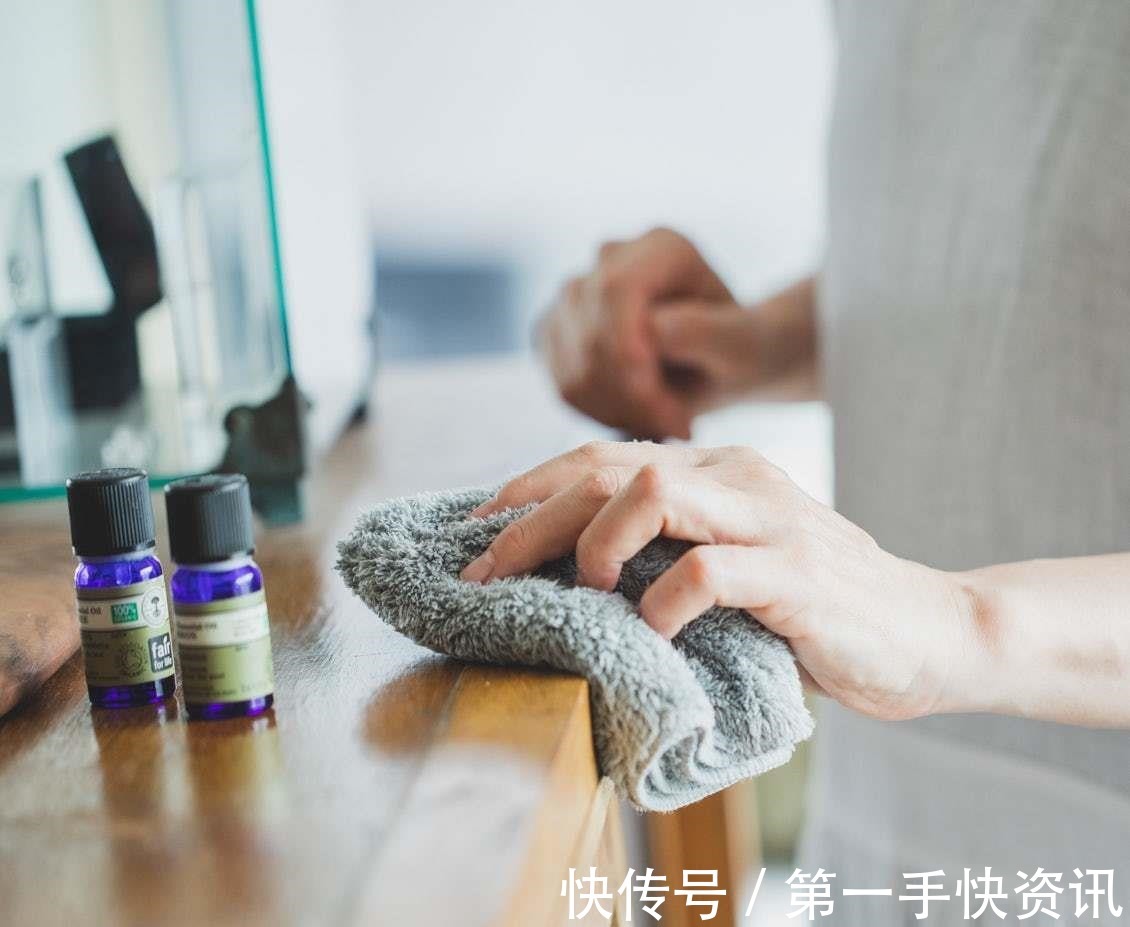 美学|日本女主的治愈系家居,屋内鲜花环绕,物品收纳有序,幸福感很高!