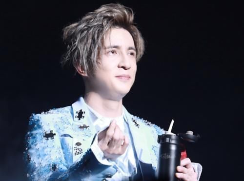 不能不关注的宝藏歌手！周深嗓音太好听，冯提莫作品值得pink