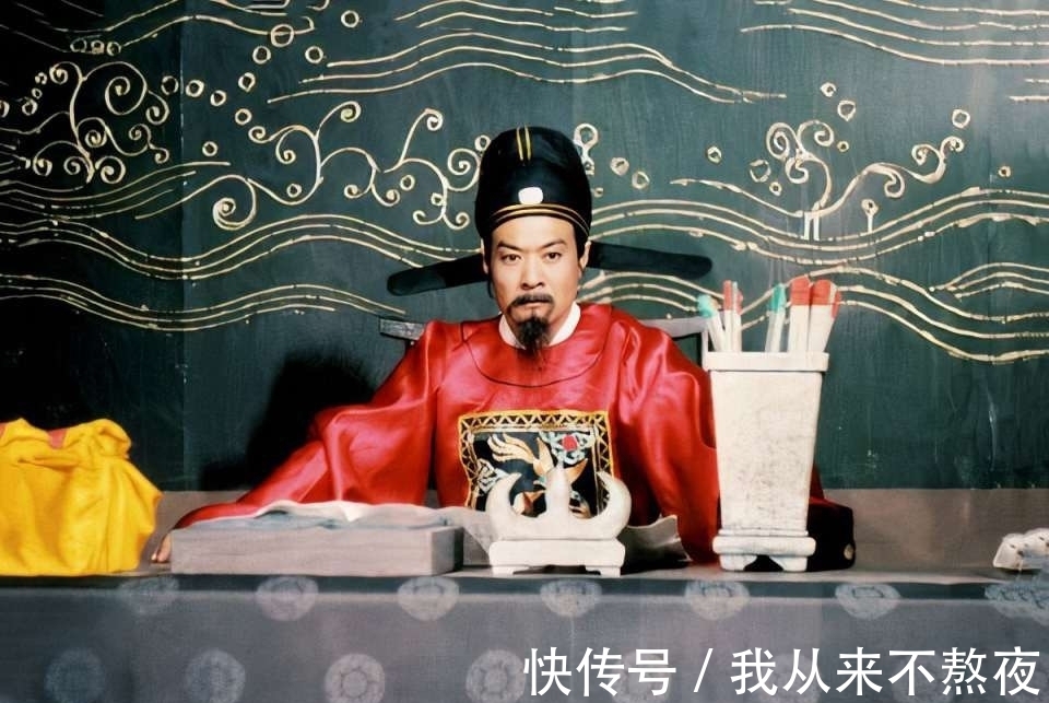 石头记|情僧不情：贾宝玉与甄宝玉，究竟谁是真正的石头？