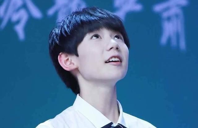 作家|“旧人”鲁迅下架,“新人”偶像登上孩子们的书本,这真的合适吗