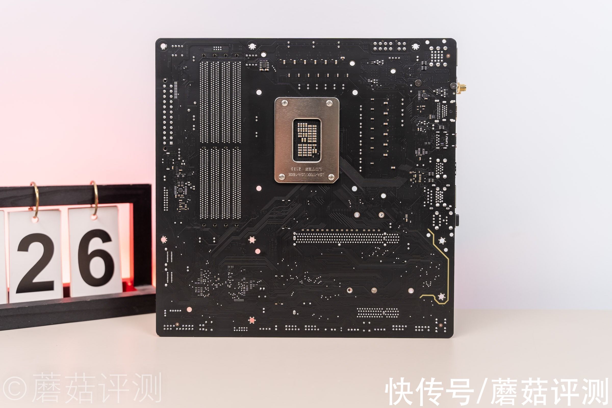 外观出色，细节配置上乘、技嘉雪雕B660M AORUS PRO AX DDR4主板 测试