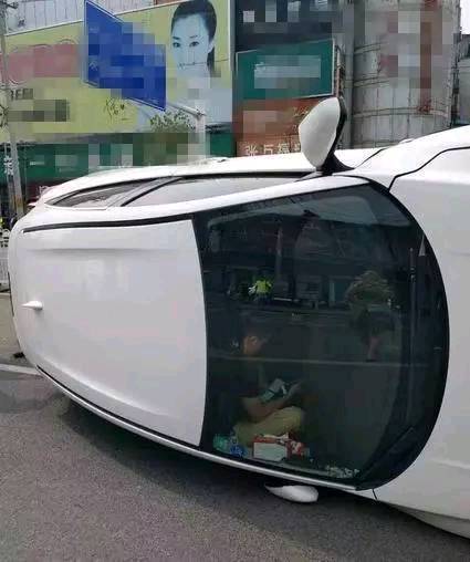 |搞笑图片幽默段子笑话兄弟你是想做雪人么不觉得冷啊哈哈