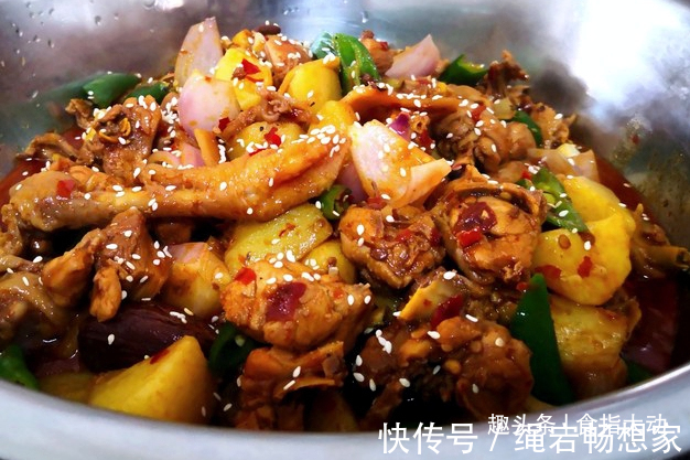 美食|浓香扑鼻的年味美食，超级好吃，我家每年除夕团圆饭都要做上一桌