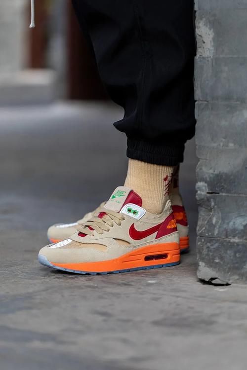 冠希亲晒！今年“死亡之吻”第二款配色曝光！