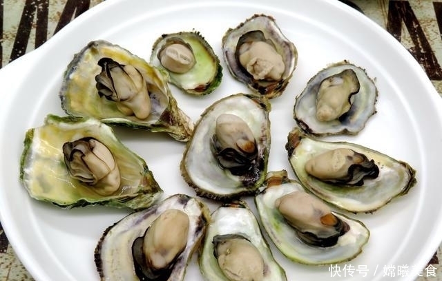错水|蒸生蚝时,千万别用错水,掌握小窍门没有土腥味,生蚝肥嫩鲜美