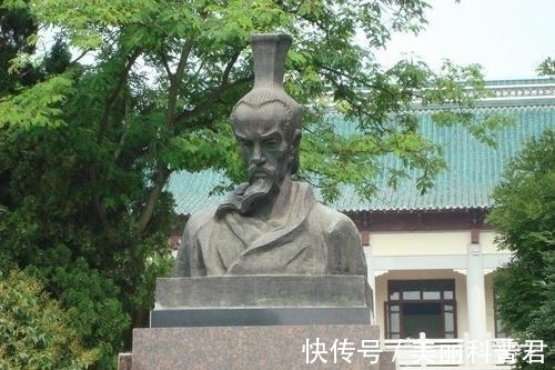 诗园#七律:题松江诗园屈原像