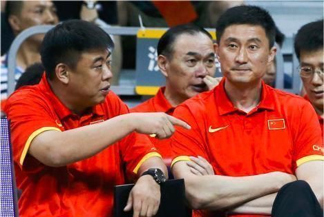 杨文海|3消息:宫鲁鸣来山东带小丁,姚明有新动作,杨文海和杜锋啥关系
