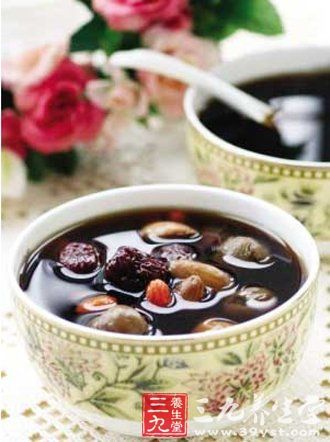 九种水果抗干燥让皮肤水当当