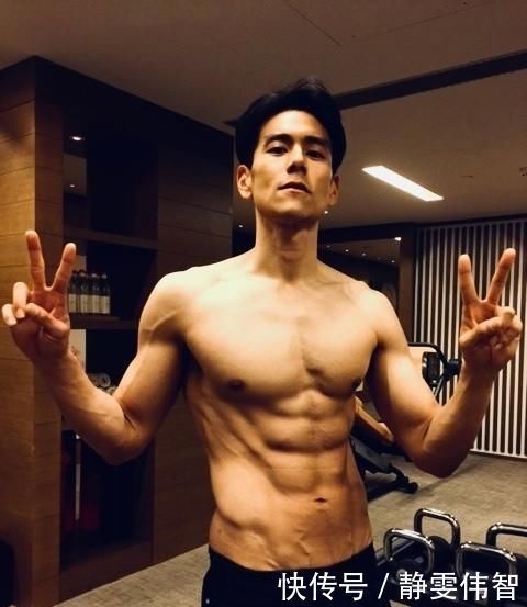 卷腹|腹肌训练,不需要花里胡哨的动作,这九个动作虐腹无死角