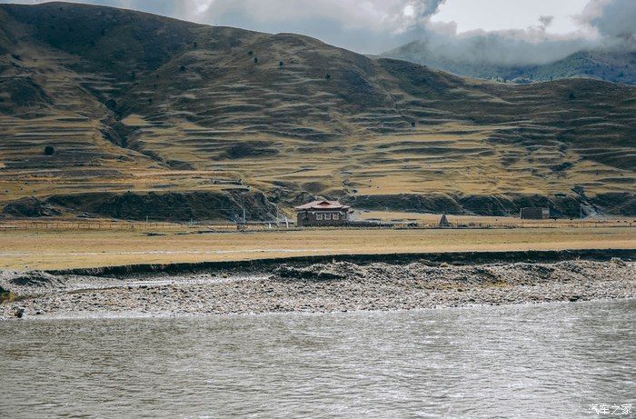 史诗|自驾川西，每一公里都是史诗般的旅程.