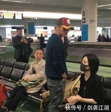 谢霆锋称王菲不漂亮!陶晶莹说霆锋撒谎,本尊称像参加非诚勿扰