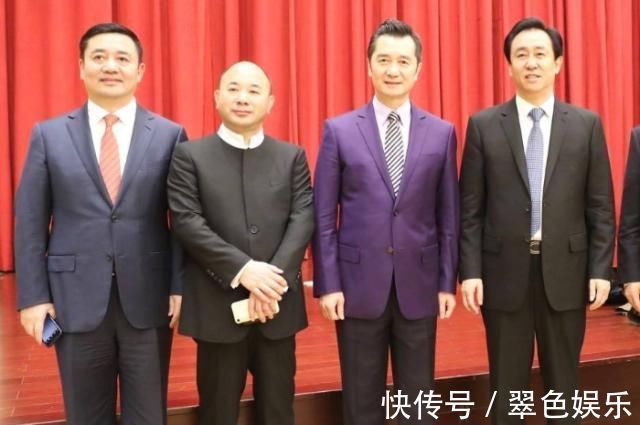 亿万富翁|中国的真正“隐形首富”,手握全球的十万亿矿产,一天的收入超过10亿