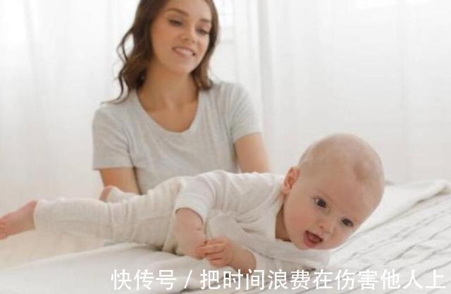 口诀|0-12个月宝宝大动作发育时间表,你家娃达标没新手爸妈收藏