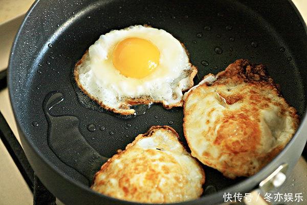 天天早餐吃鸡蛋,原来一直吃错了营养师辟谣没营养还不健康