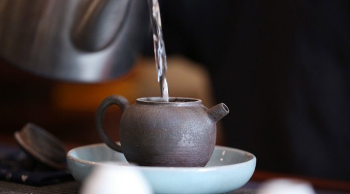 投法|茶道养生：人过40岁，常饮3种“口粮茶”，延衰老、壮体质
