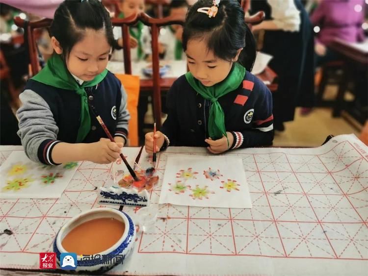 小学初体验筑梦共成长 智荣小学（城阳校区）喜迎春天里幼儿园来校参观