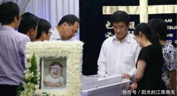 十七岁少女患有罕见疾病,身体只有婴儿大小,病因令人气愤