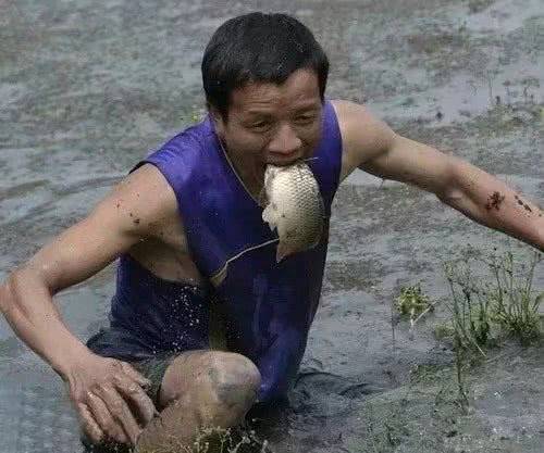 |搞笑图片幽默段子笑话孩子,看你挺有绘画天赋,长大想当画家