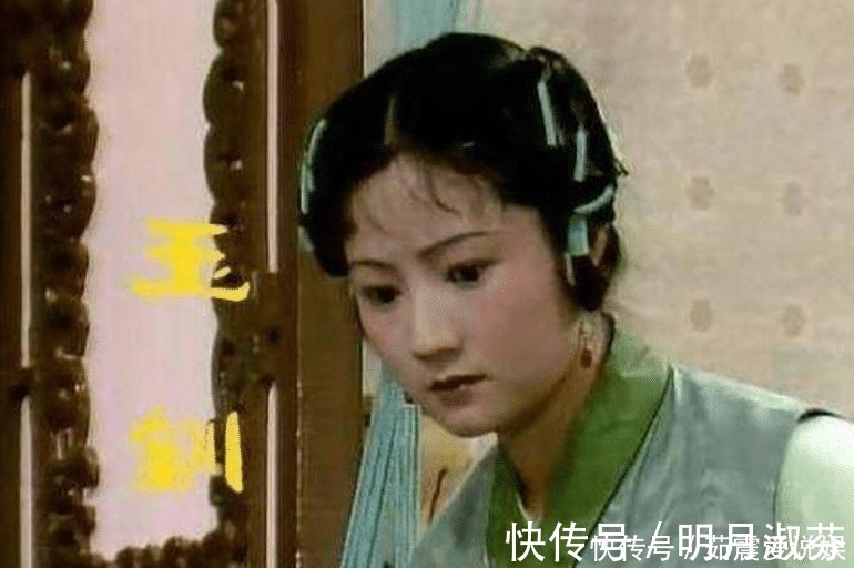 王熙凤@一见宝玉误终身,红楼梦里的这两姐妹,道尽丫鬟凄苦一生