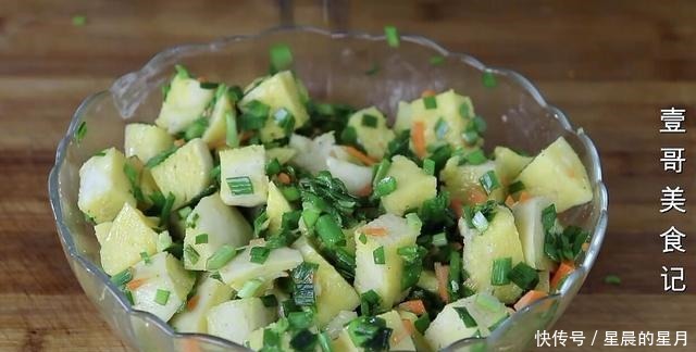  我家|馒头最好吃的做法，加2个鸡蛋，实在太香了，我家一周最少吃5次