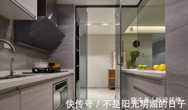 墙体|厨房面积不大门洞小,厨房门4种设计方式,不仅实用,而且美翻了