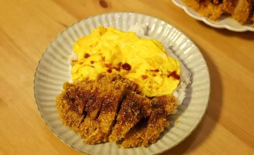  玉米淀粉|职场妈妈做晚餐，营养热乎又简单，晒圈引来无数点赞，照顾家人很用心