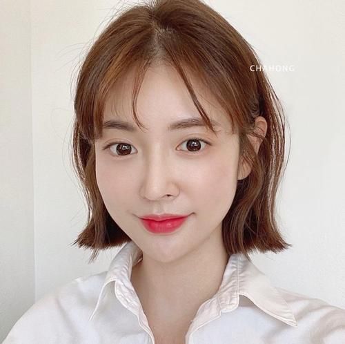 干净利落|【2021潮流短发】5款风靡日韩的“下巴短发”干净利落又减龄！