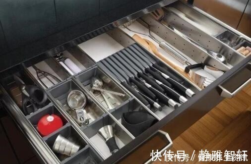 盘子|看过外国人的橱柜内部设计,你才会知道什么叫细节到令人发指!