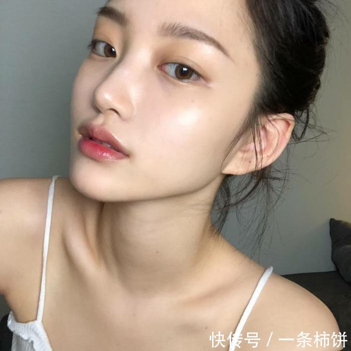 敏感肌|坏脸系列:十二个变丑作死的坏习惯,姐妹中招了吗?对号入座哦