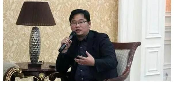 51岁的鲁豫就是牛,从容淡定,玩转人生