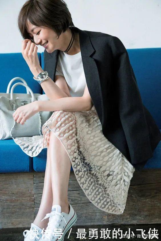 谁说50岁就是奶奶这位51岁博主的减龄搭配,得体优雅、照搬简单