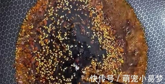 芹菜根|秋季,市场碰到它别错过,不用去皮,洗净加料一腌,比泡萝卜好吃