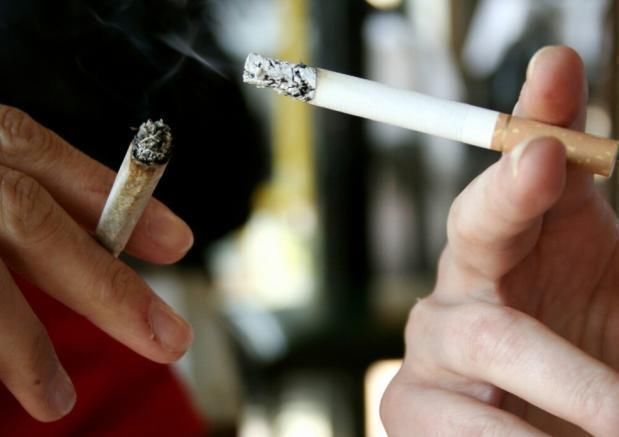 下肢浮肿|男性开始衰老，下肢会出现这些情况，如果没有说明还年轻