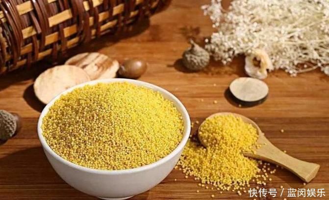 小米粥里要加一宝,为身体做大扫除,口臭不见,早知早健康