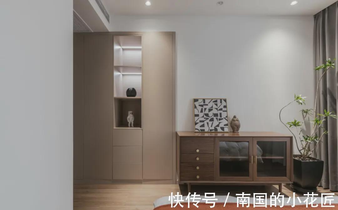 中性色|看了她家，才知道低饱和度的空间有多舒适，全屋没有一丝俗气