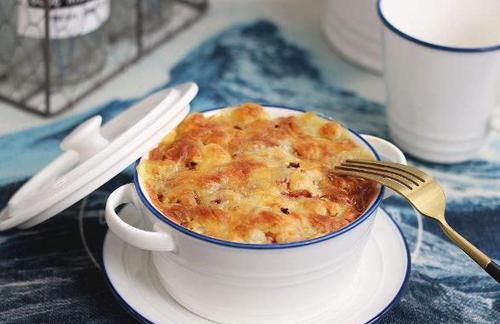 土豆这么做，味道浓郁，营养丰富，做法也简单，大人小孩都喜欢吃