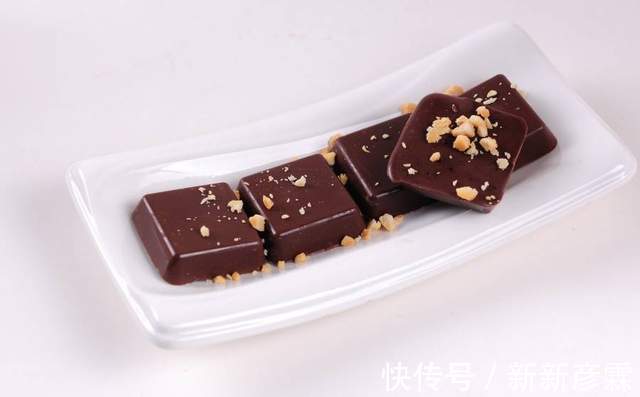 宝妈|宝妈吃完四类食物后,母乳质量可能会变差,最好暂时停止给娃喂奶