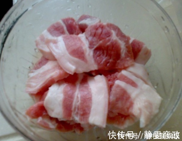 做粉蒸肉， 别再直接蒸了！多做这一步，肥而不腻，入口即化