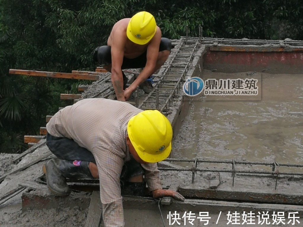 砖混|他花70万在乡下建四合院,庭院曲径幽深,堪比王府豪宅!